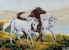 Needlepoint tapestry painted canvas 10.555 - Horses 24"x32" GobelinL