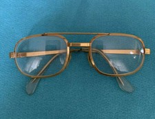 CLASSIC VINTAGE Clear Lens EYE GLASSES Gold Metal Fashion Frame, VTG