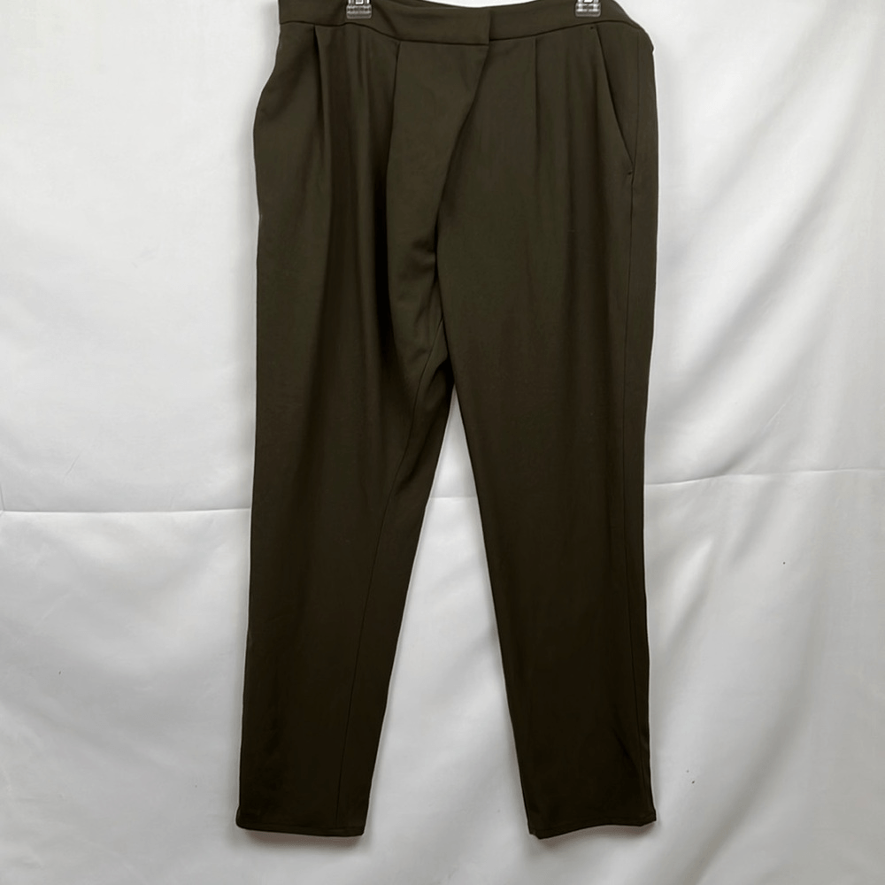 zara green dress pants Zara green dress pants XS (0-2)