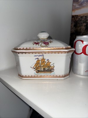 Vintage Porcelain Serving Bowl Tureen Trinket Jewelry Box Rectangular Roses Ship