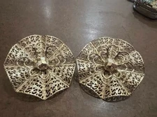 Vintage 1950-60 Emmons Signed Gold Tone Flower Filigree Clip on Earrings large