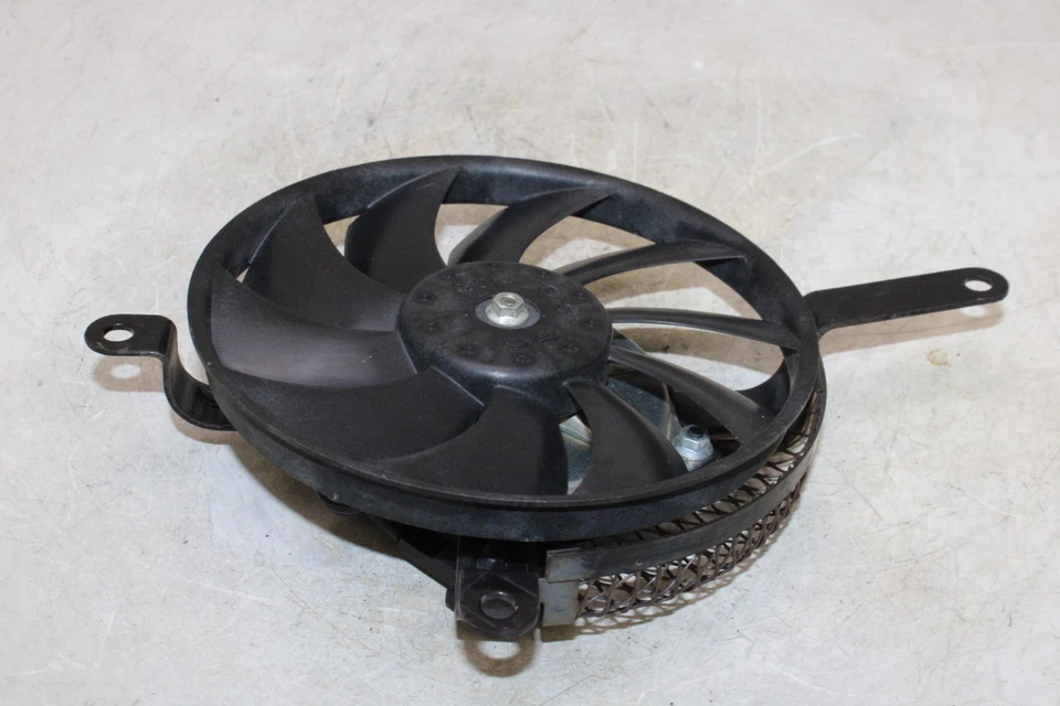 2007 Suzuki GSXR600 OEM ENGINE RADIATOR COOLING FAN - Image 2 of 4