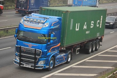 TRUCKINGIMAGES LKW FOTOS - CONTAINER LKW DAF XF 106 SET 2 - 110 GELISTET