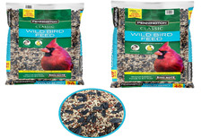 Pennington Classic Wild Bird Feed and Seed Size 20Ibs or 40 lb. Bag