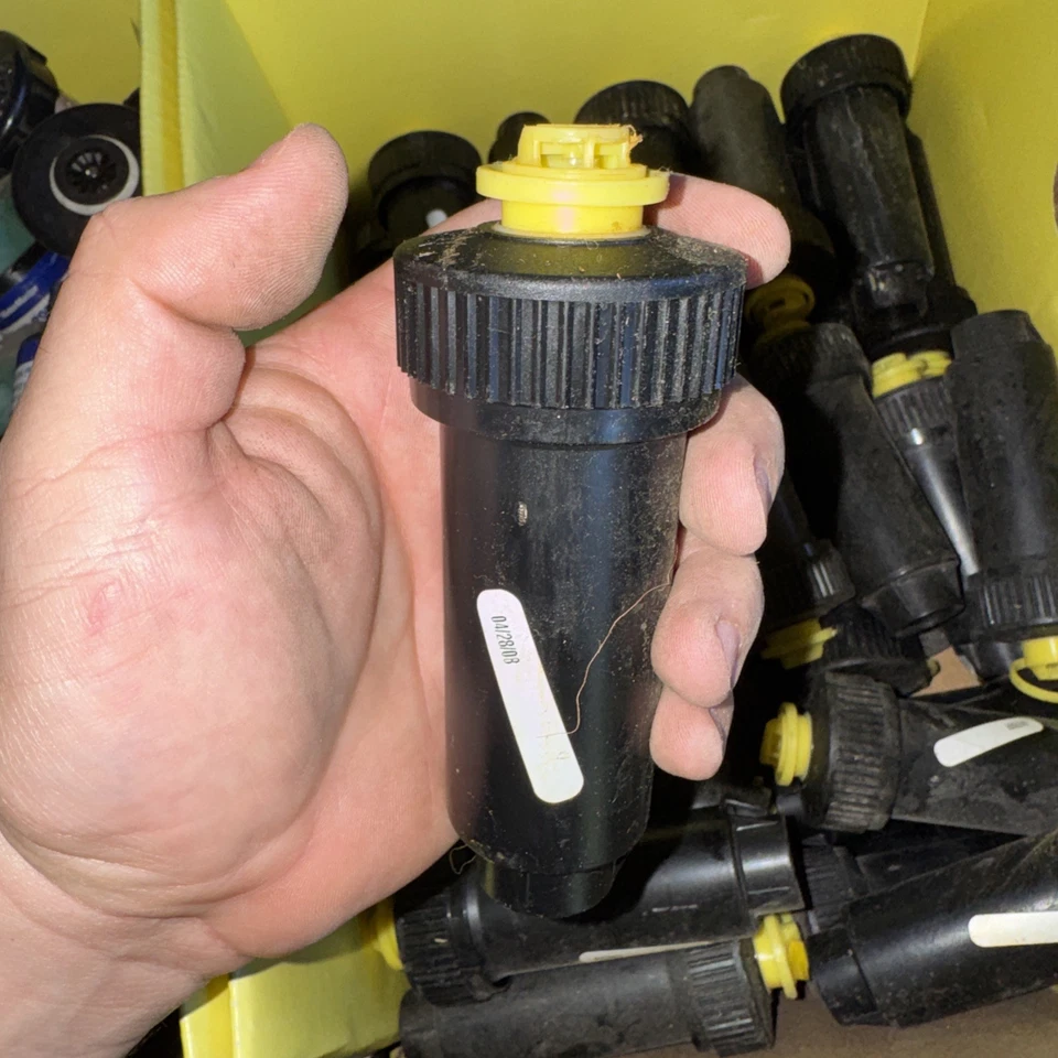 "Lote de 48 cuerpos de rociadores emergentes NELSON 3"" nuevos de stock antiguo" Foto 2 de 4