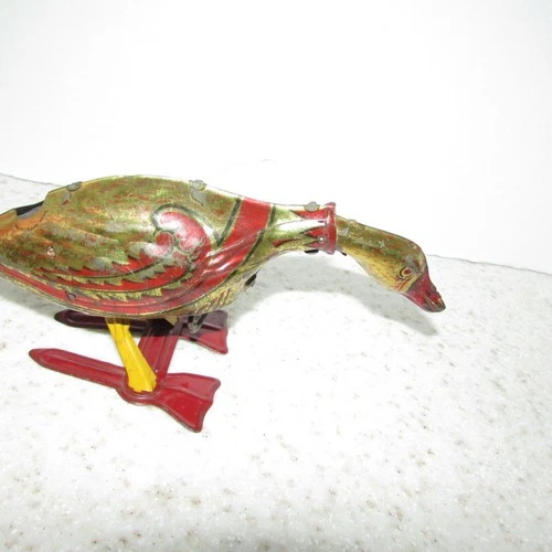 Antique 1924 Louis Marx New York Golden Goose Tin Wind Up Toy - Works - No Eggs