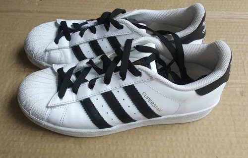 Adidas womens Superstar White Black Gold Running Shoes Lace Up Size 6