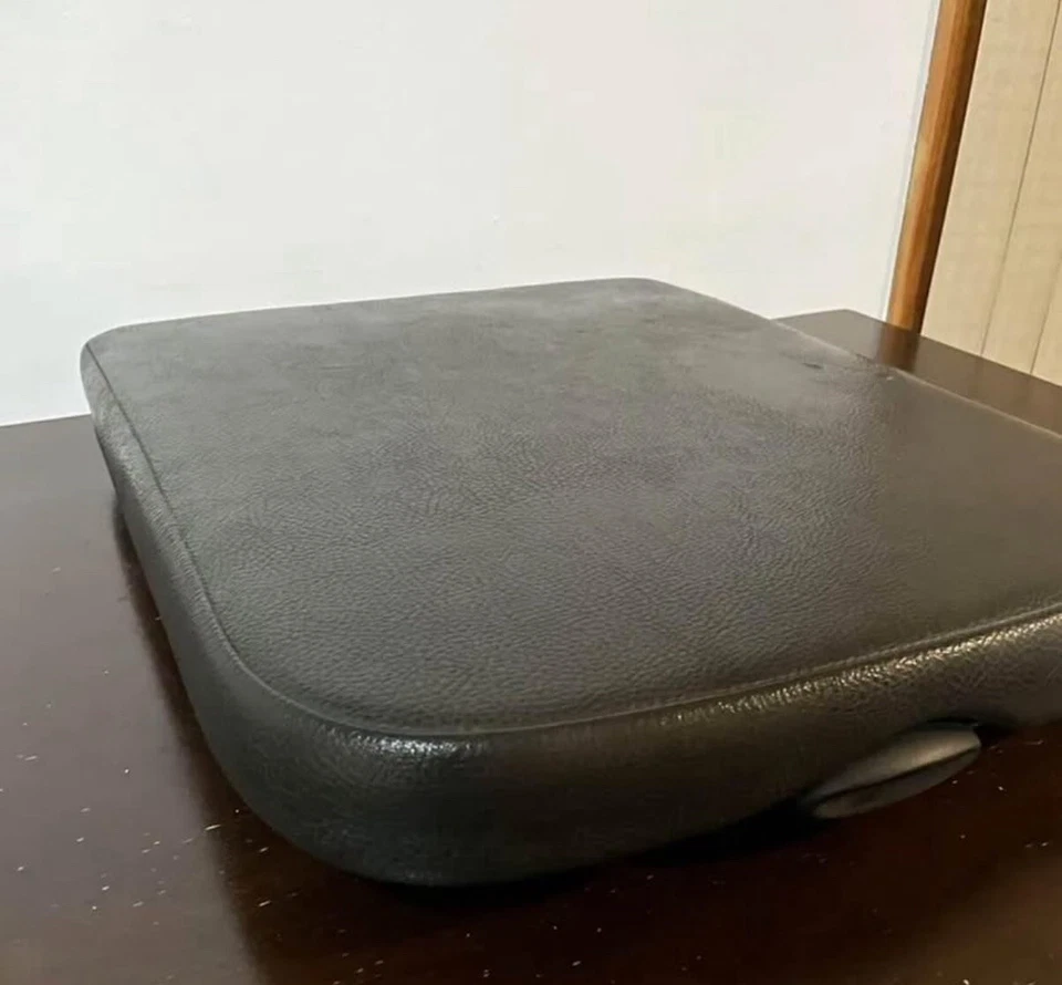 ⭐️2002-2008 Dodge Ram 1500 2500 3500 крышка/подлокотник центральной консоли. Оригинальный производитель оборудования. Черный - Изображение 3 из 4