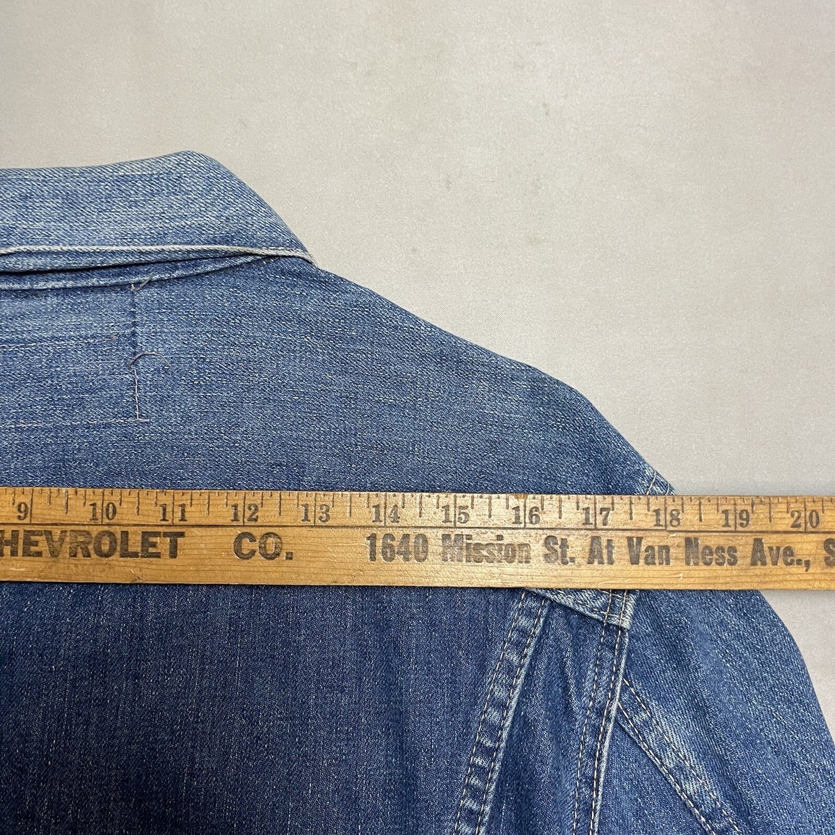 Vintage 60s BIG E Levi's 70505 0217 Denim Trucker Jacket Vintage 60s BIG E Levi's 70505 0217 Denim Trucker Jacket