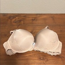 Torrid Curve Push Up Plunge Elegant Lace Women's Bra in Cream Size 40D