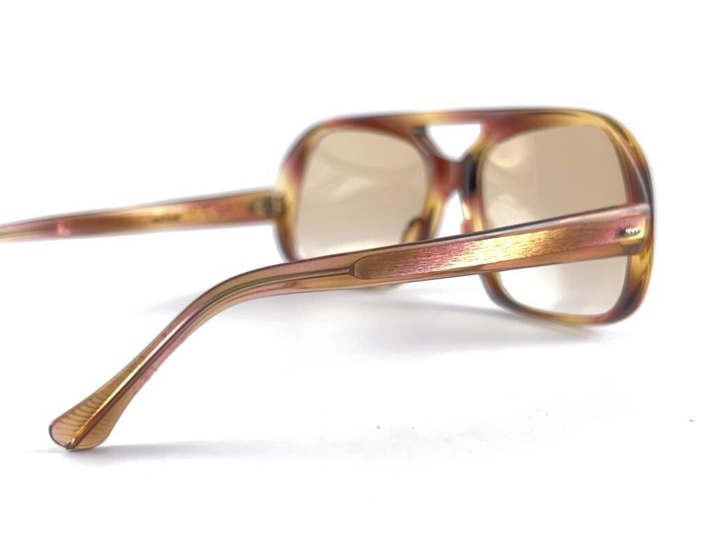 NEW VINTAGE TRANSLUCENT FRAME LIGHT GRADIENT LENS… - image 7