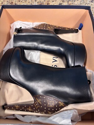 Louis Vuitton boots authentic 