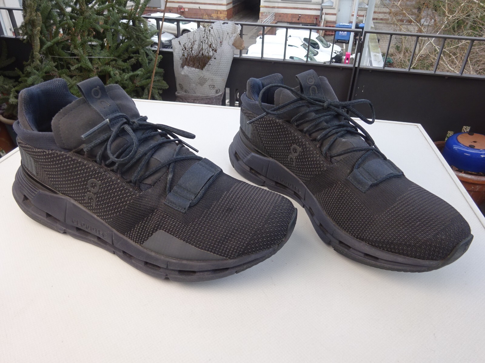 ON Running Cloudnova Cloudtec men's running shoes… - image 2