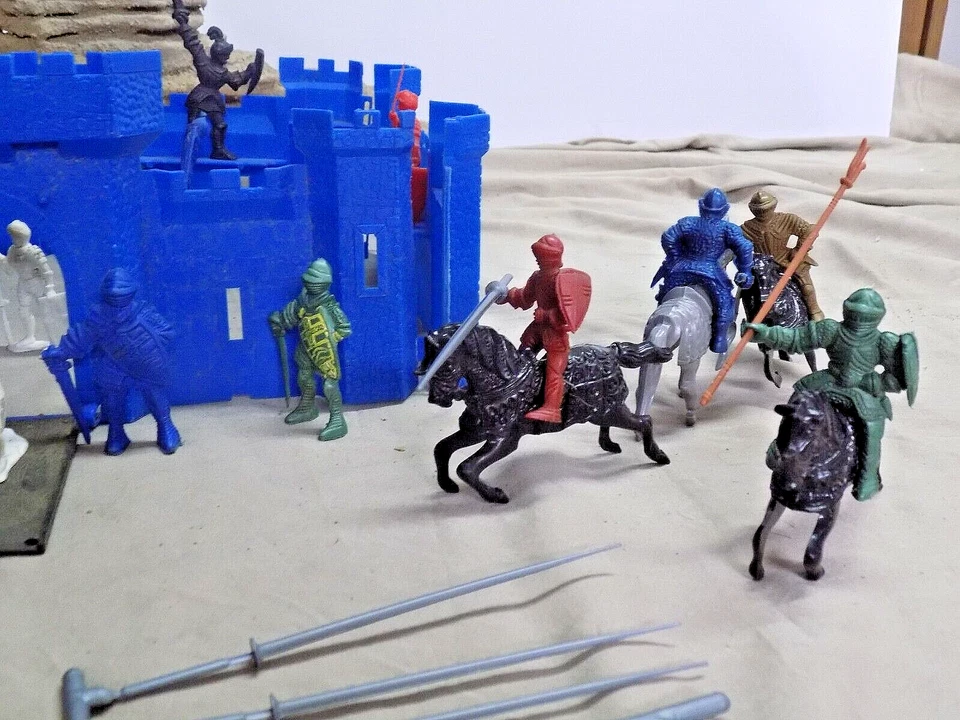 25 originales Lido y MpC 1958 con castillo MpC Foto 4 de 4