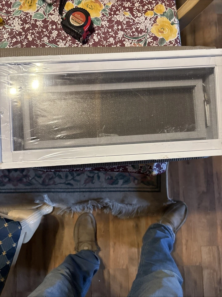 Hopper Vent Screened Vinyl Window 8 x 17.5 Inches White Pack of 1 - Image 2 of 4