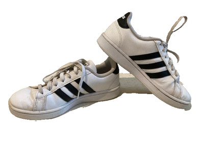 ADIDAS Cloudfoam Advantage White Black Womens Size 7