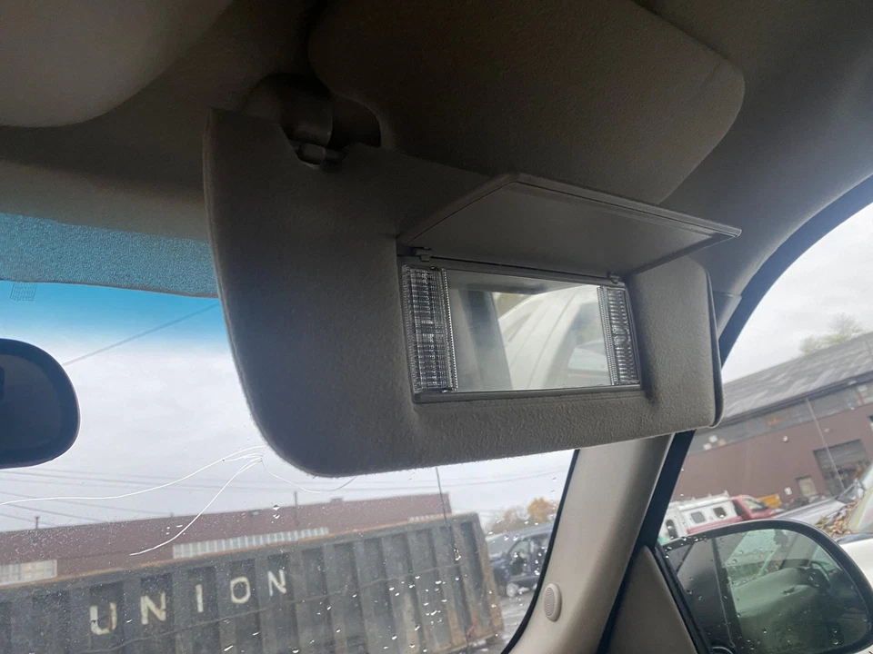03 GMC YUKON XL 1500 Sun Visor Right Foto 2 de 2