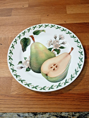 Maxwell & Williams Orchard Fruits salad/dessert plate
