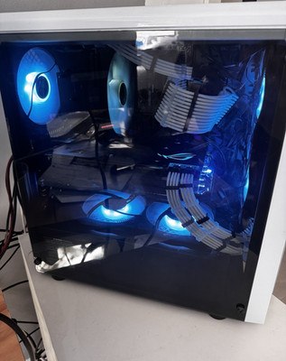 Gaming PC - RX 5700 XT | Intel i5 10400F | 16 GB DDR4