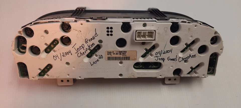 Jeep Grand Cherokee 2004 cuadro de instrumentos velocímetro Foto 2 de 4