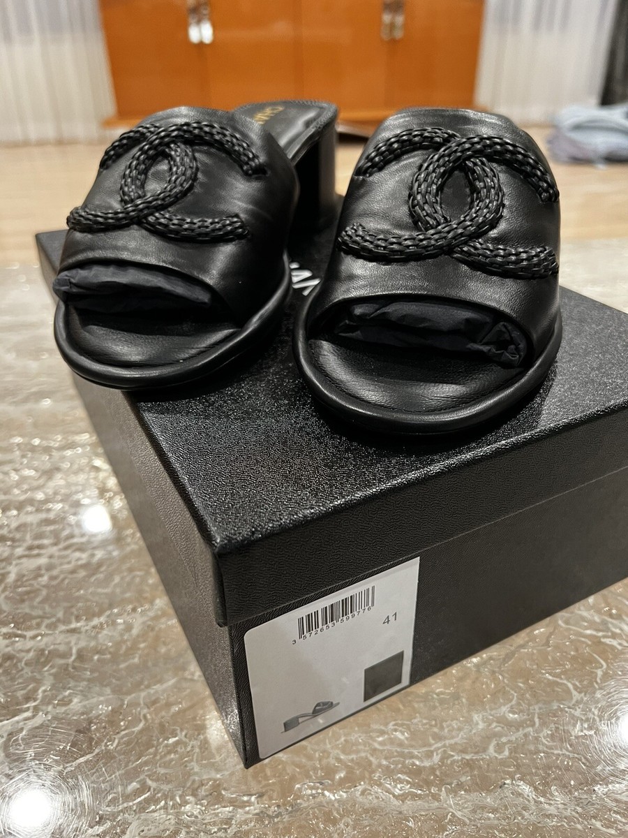 CHANEL ブラックレザー ミュール 36½ Authentic Chanel Lambskin Leather Mules with Braided CC Size 41 | eBay