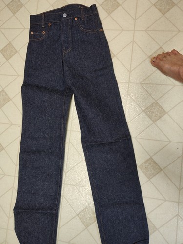 Vintage 1984 LEVIS 501 button fly USA 25x32 Shrink-to-Fit denim new with tags - Picture 6 of 9