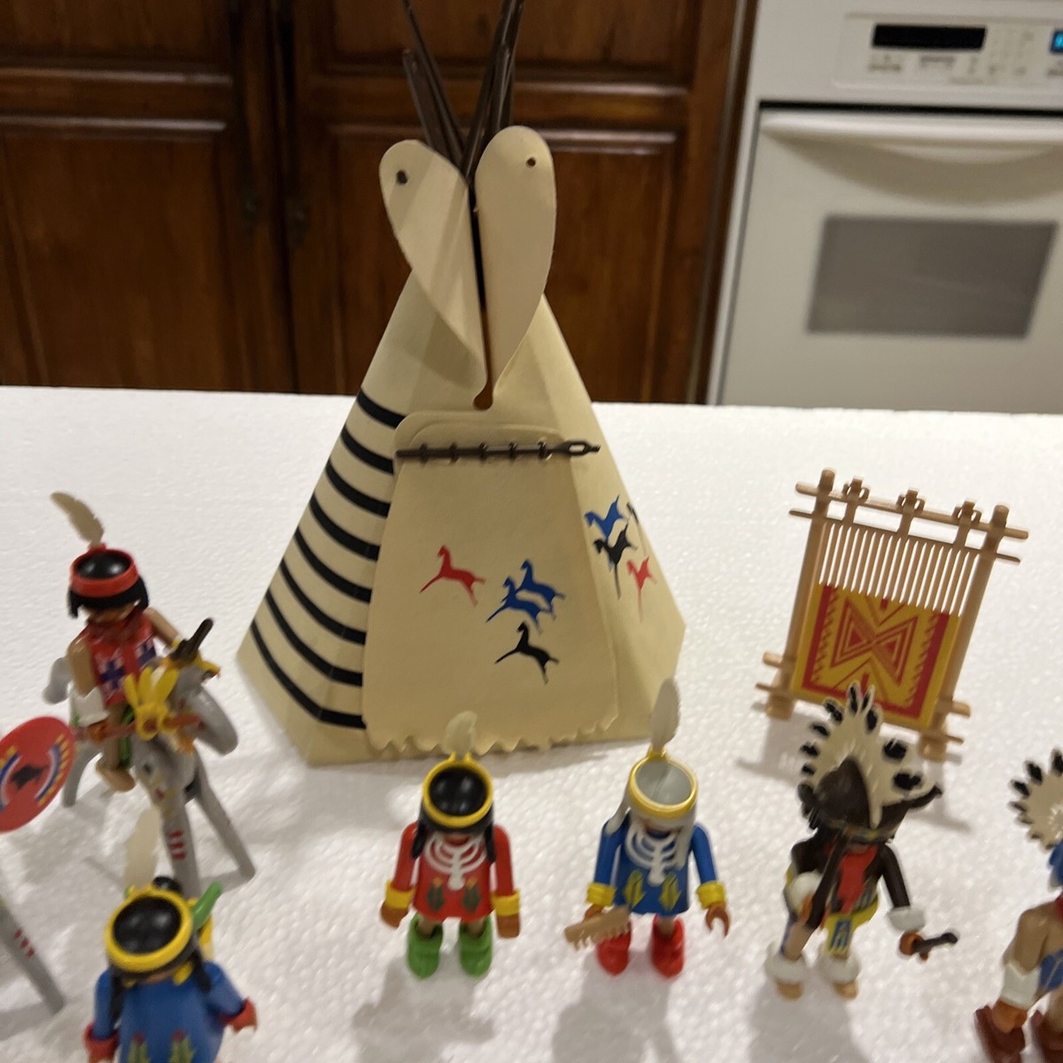 【未使用】プレイモービル playmobil 5252 アメリカインディアン Playmobil Set: 5252 - Native American Children with Bear