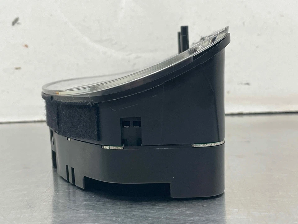 Audi A6 2003 velocímetro cuadro de instrumentos calibre 51 k millas MPH OEM 4b0920981n Foto 4 de 4