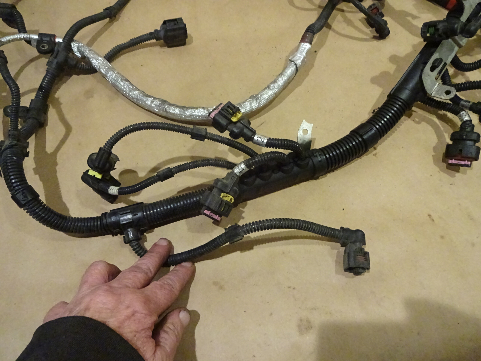 Ferrari California - RH Engine Injection Cables/Wire Harness -P/N 254773