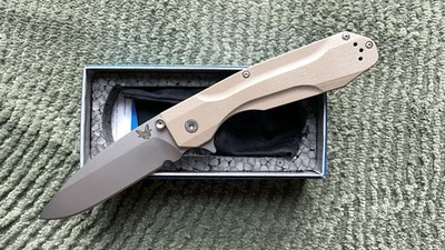 Benchmade 928 Osborne Proxy Flipper Knife With Original Box And Bag.