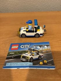 lego city police car and crook pursuit 60041 and 30352
