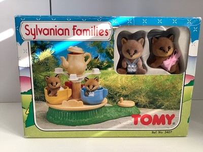 Sylvanian Families Carrie & Danny's Carousel Set 1995 Tomy 3407 NRFB