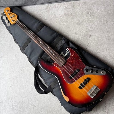 Fender roadworn 60s jazz bass / Electric Bass Guitar w/ SC made in