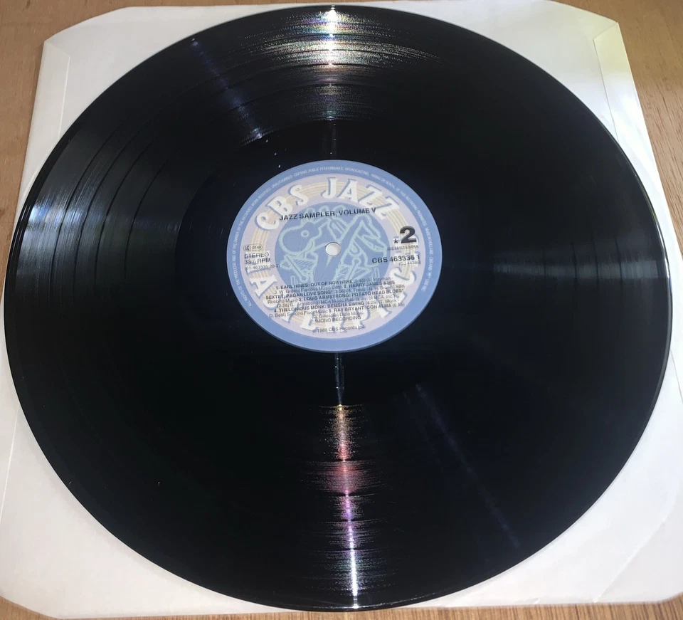 CBS JAZZ MASTERPIECES-SAMPLER VOL V – VARIOUS LP 33 RPM VINYL Miles Davis - Image 2 of 4