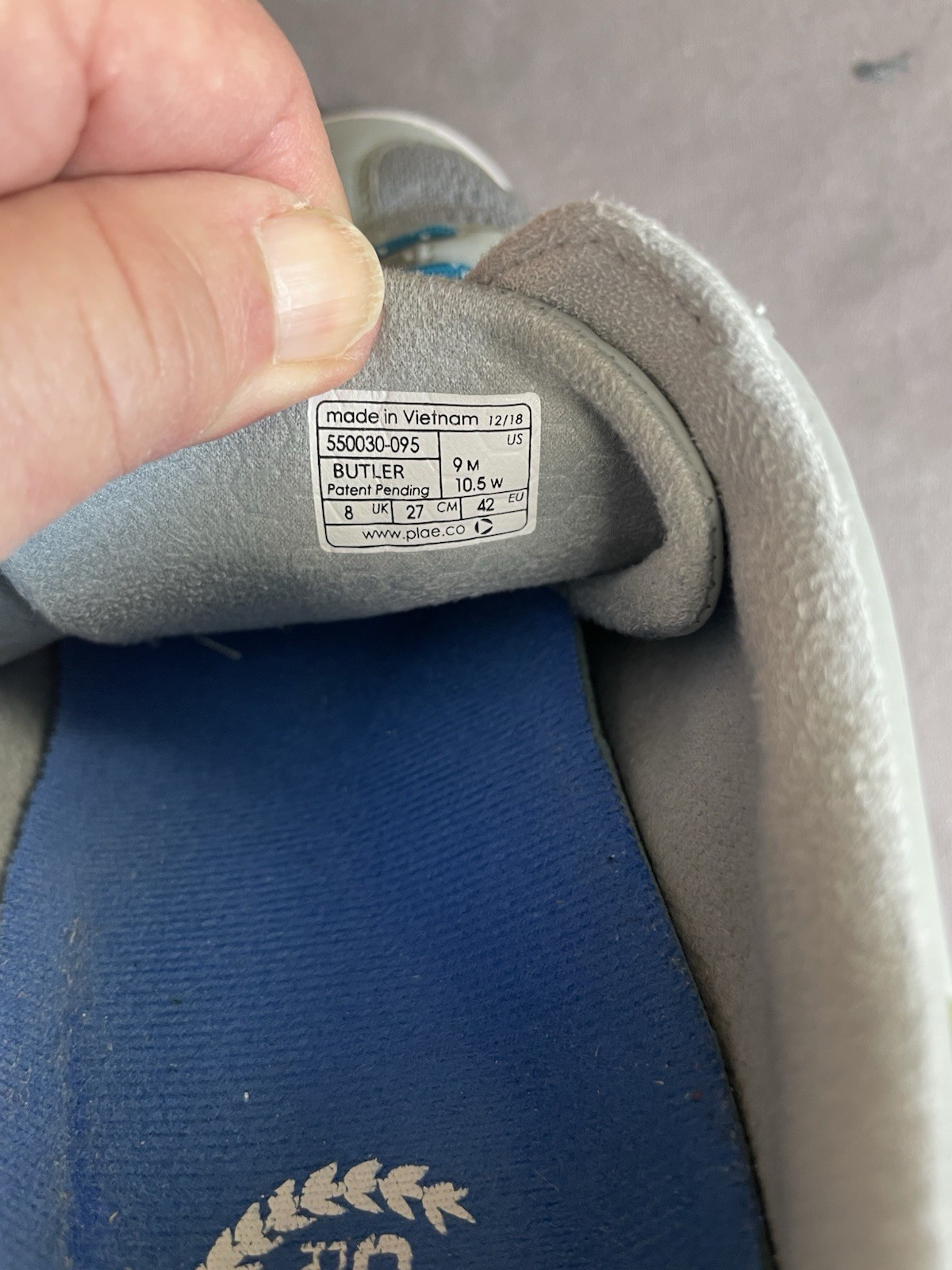 Plae Butler slip on lace shoes 10.5 women, 9 men’s