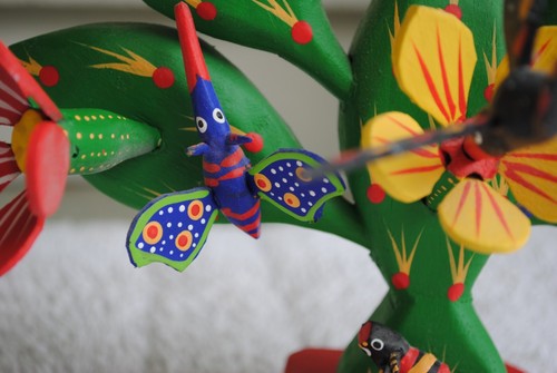 Vtg Alebrijes Oaxaca Wood Carving Hummingbirds Bugs Cactus Feliciano Santiago - Picture 10 of 15