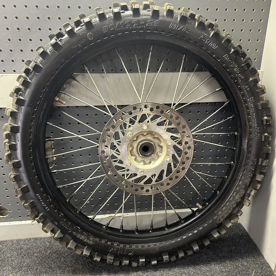 96-01 1997 HONDA CR 125 250 RUEDA DELANTERA OEM 44650-MAC-680 Foto 2 de 4