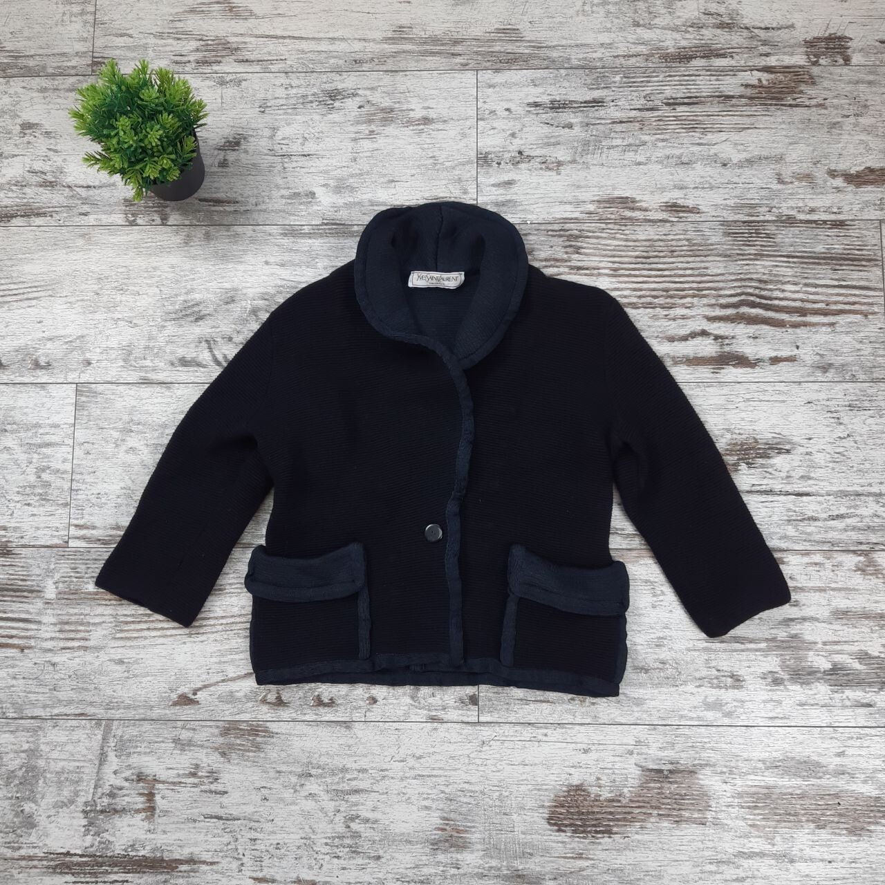 Maglione cardigan vintage YSL Yves Saint Laurent in lana con bottoni taglia 46