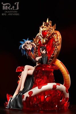 In-Stock】 One Piece Boa Hancock Throne Poker Heart Queen GK