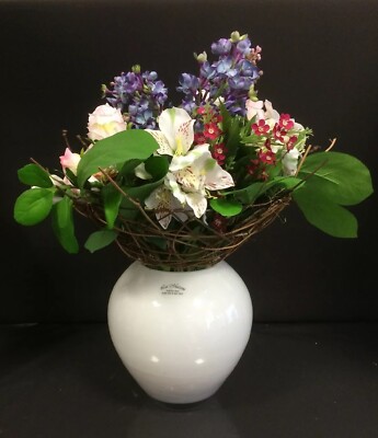 Blumenstrauß*Strauß*Seidenblume*Blume*Kunstblume*Bouquet*Rose*Flieder*Vase