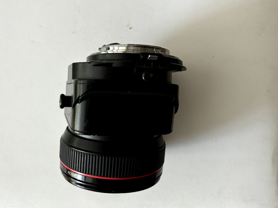 Canon L 24mm f/3.5 Tilt Shift Lens for Canon Camera 4960999213866 eBay