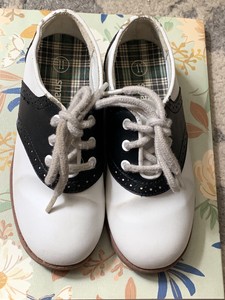 smart fit saddle shoes
