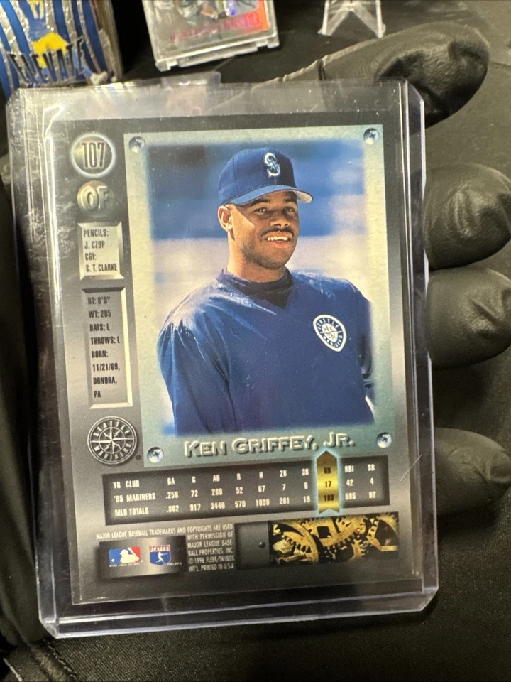 Fleer Metal Universe 1996 Ken Griffey Jr. Platinum #107 Mariners Foto 2 de 2