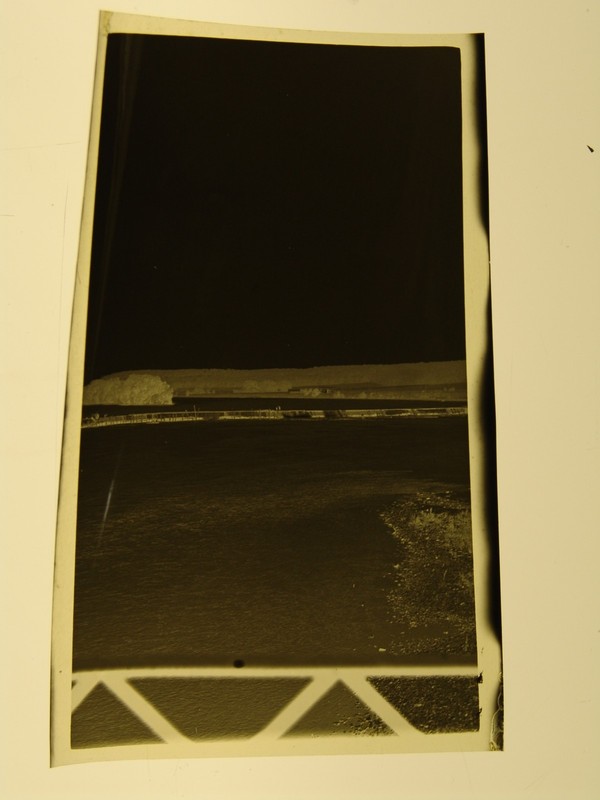 lot of 17 interesting antique negatives / People and places    E
