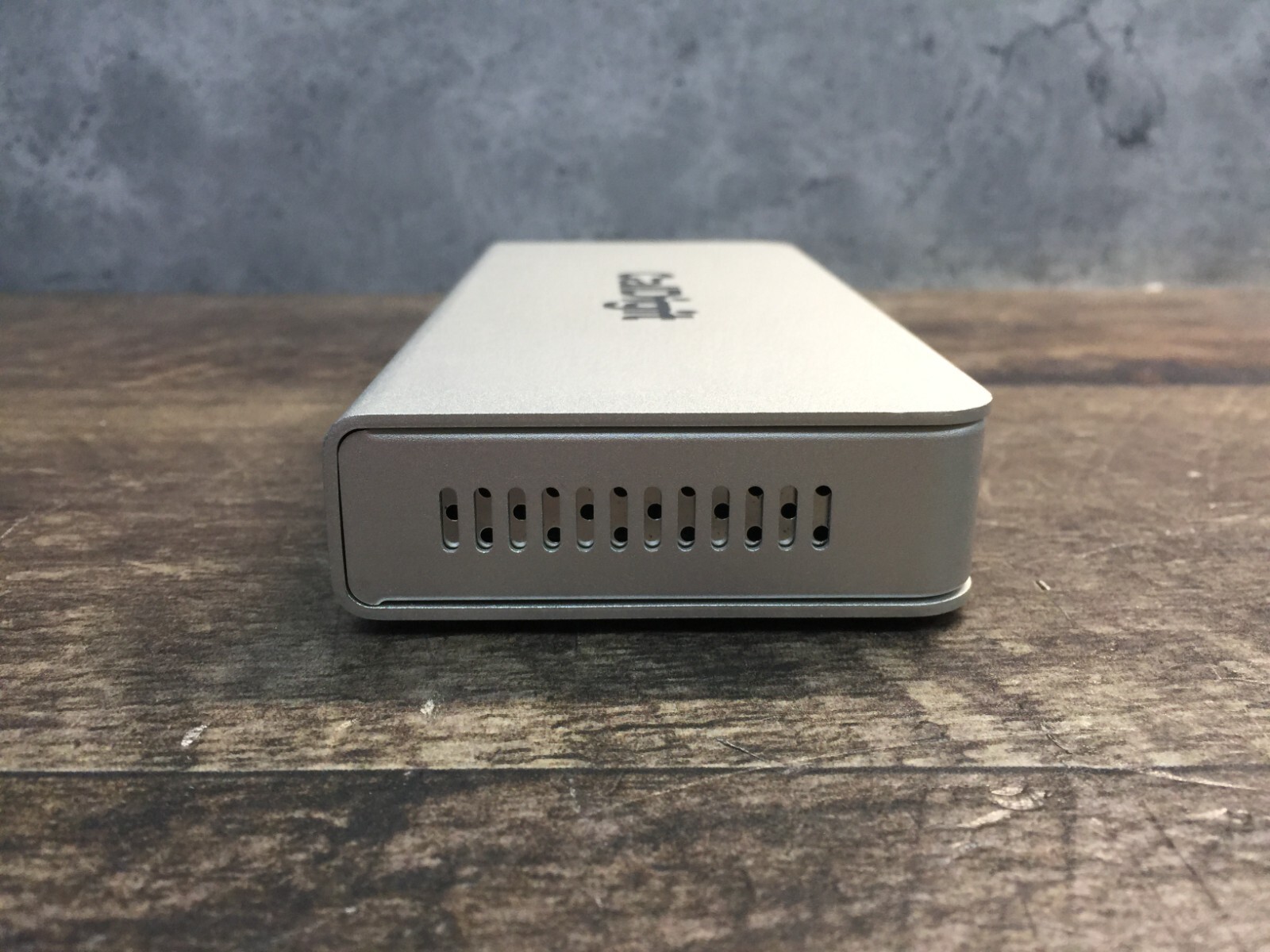 caldigit-cts-60-thunderbolt-docking-station-hdmi-unit-only-for-parts