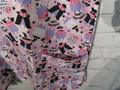Womens Light Pink Halloween Divine Curves short sleeve Medical Top Plus Size 1X - Picture 3 of 4