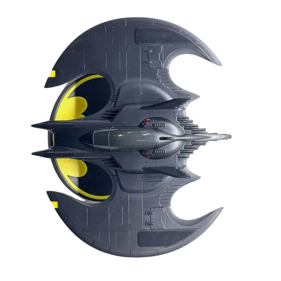 Caltex Batwing 1989 Warner Bros Batman Limited Edition DC Comics Gift Christmas - Image 4 of 4