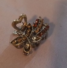 Vintage Butterfly Rhinestone Hair Claw Clip With Heart Spring Design