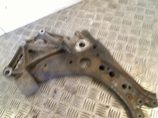 Triangle de suspension Skoda FABIA