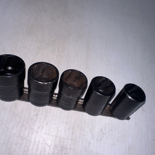 Blue Point 5pc 1/2" Drive Shallow Turbo / Twist Socket Set 3/4-1" 19mm - Picture 3 of 6